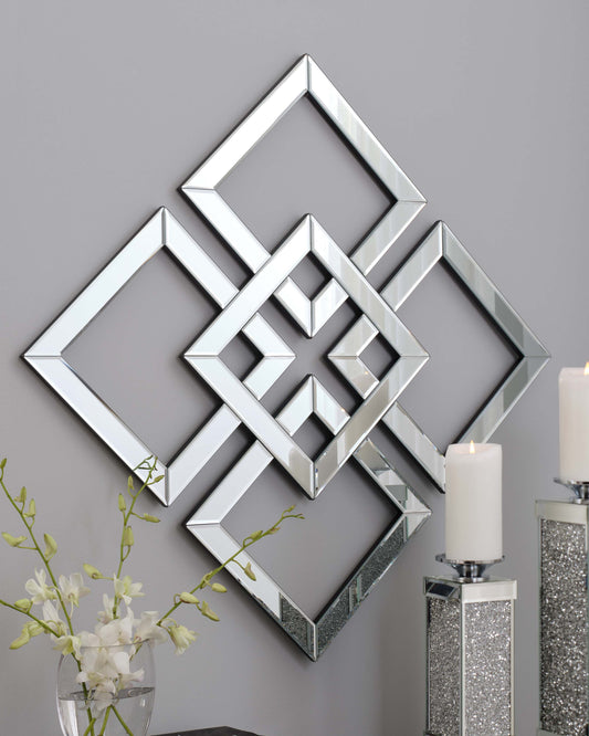 Quinnley - Accent Mirror - Metallic