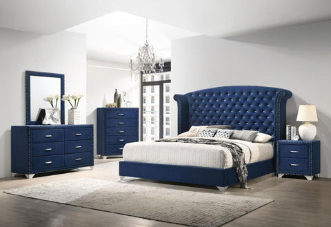 Blue / 4 Pc. Bed, Nightstand, Dresser, Mirror / Queen