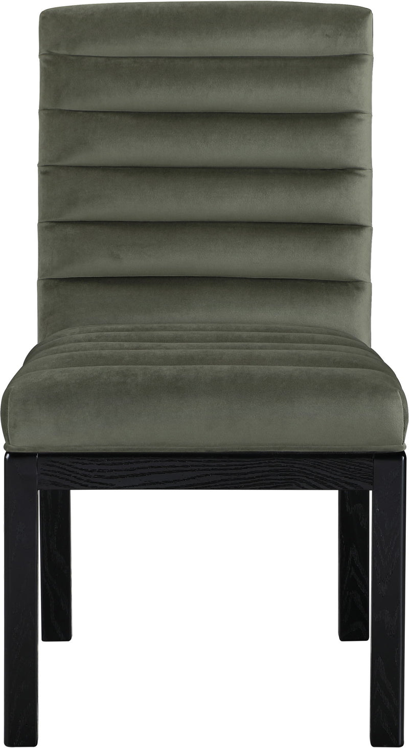 Evelyn - Dining Chair With Black Legs