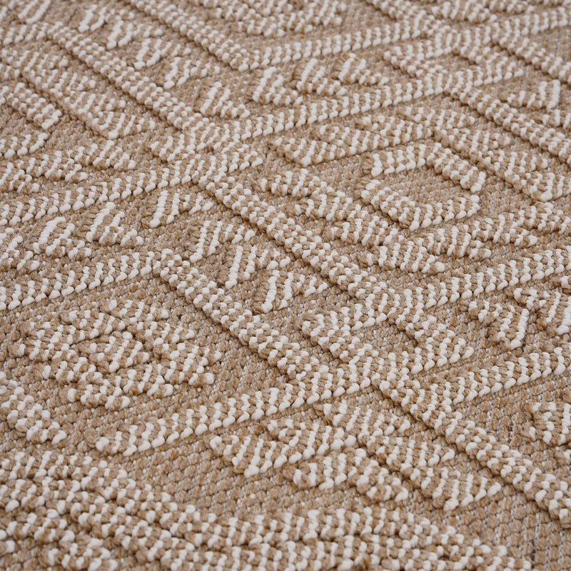 Guros - 8' X 10' Traditional Indoor / Outdoor Area Rug - Natural