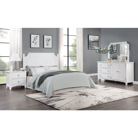 White / 4 Pc. Bed, Dresser, Mirror, Nightstand / Queen