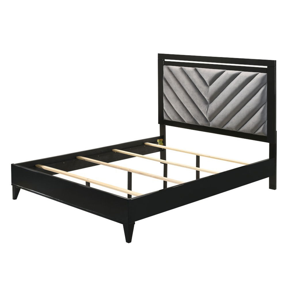 Chelsie - Bed