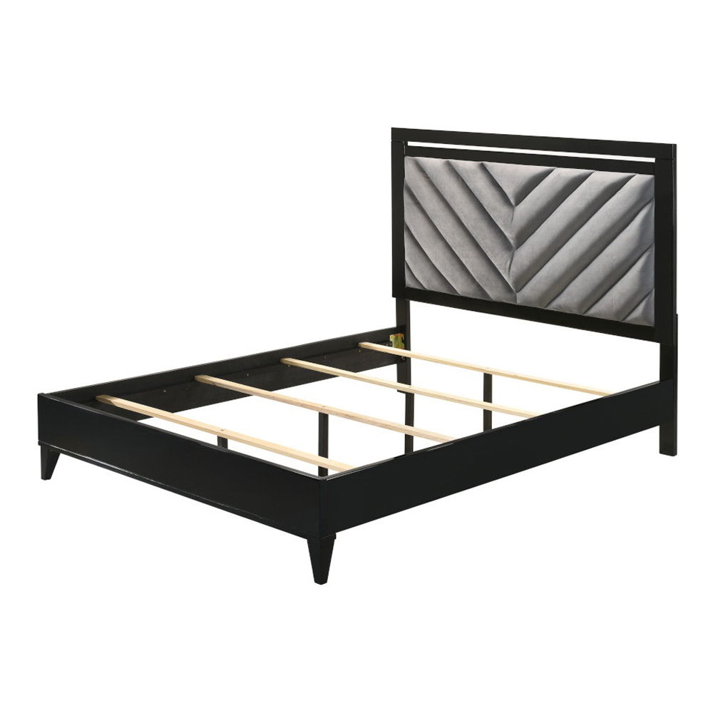 Chelsie - Bed