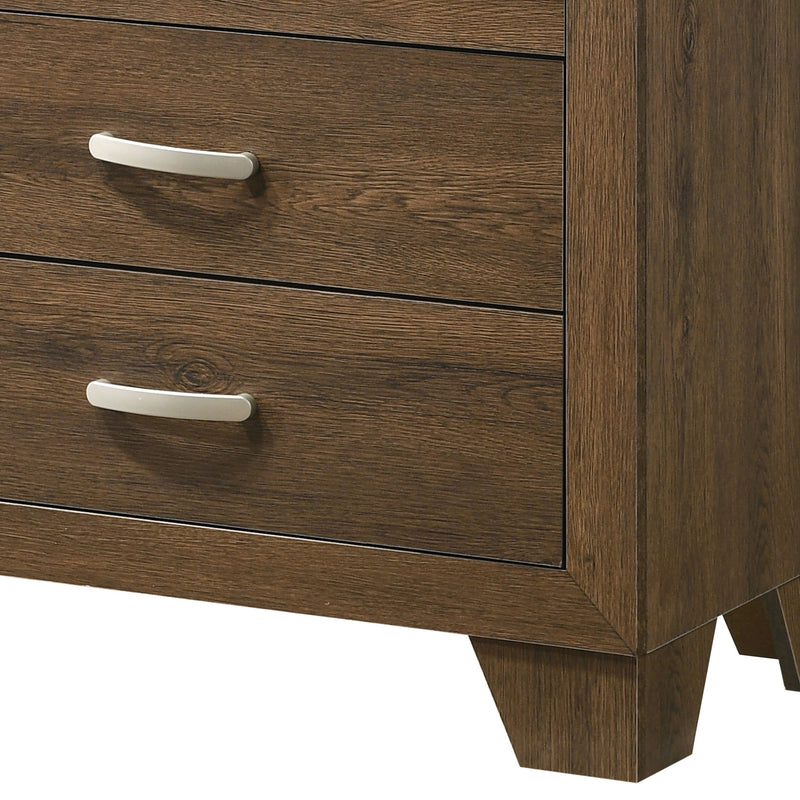 Miquell - Elegant Design Chest