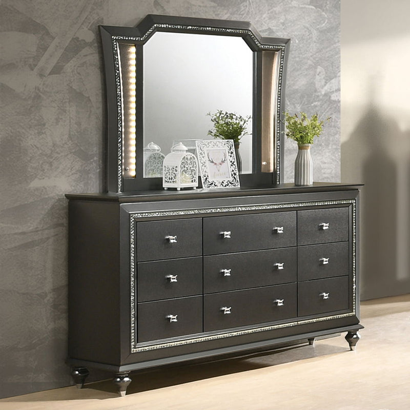 Kaitlyn - Dresser