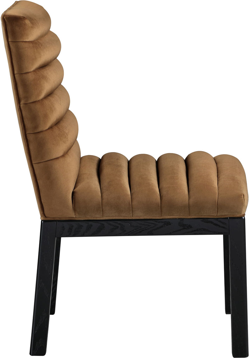 Evelyn - Dining Chair With Black Legs - Saddle