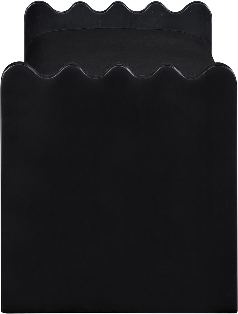 Sonia - Bench With Black Base