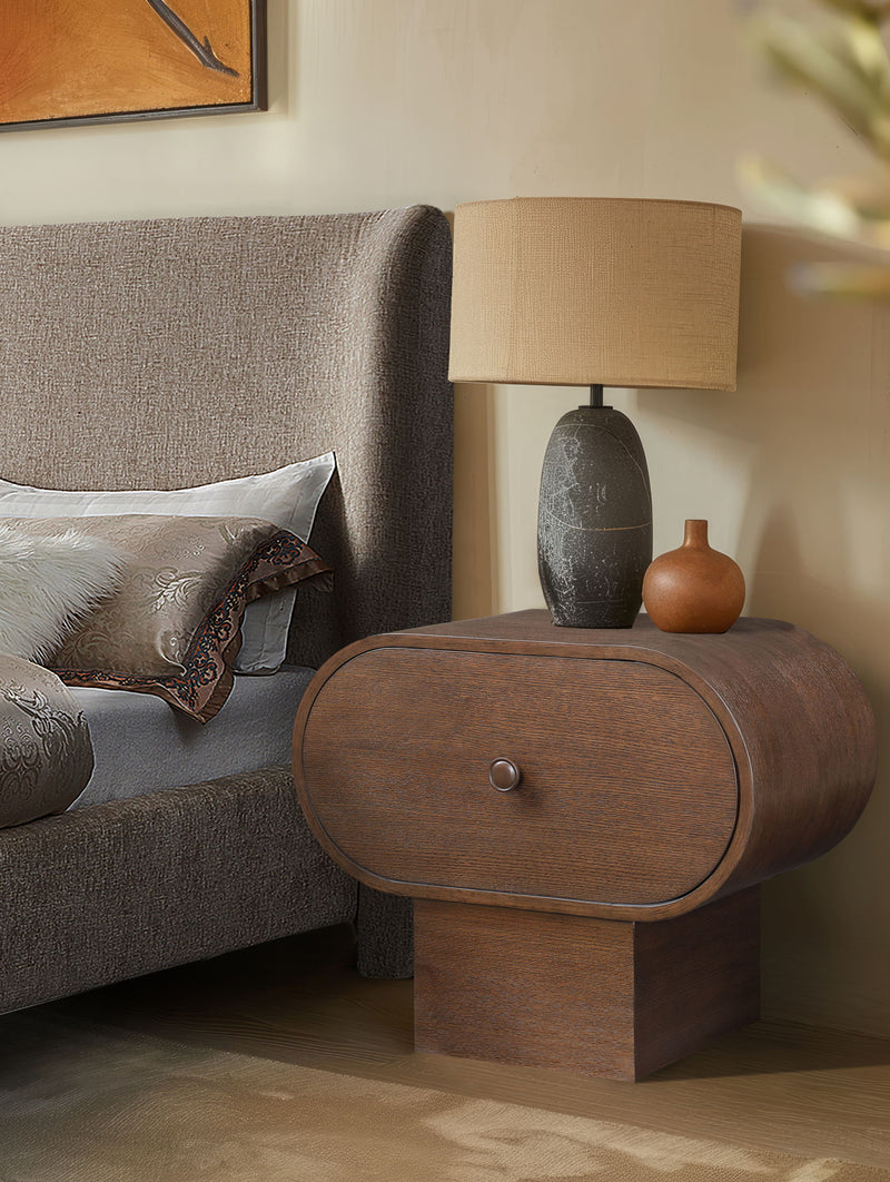 Harlow - Night Stand