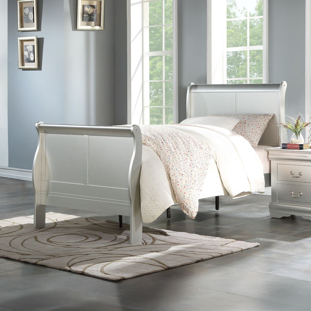 Louis Philippe III - Bed (FB 34"H)