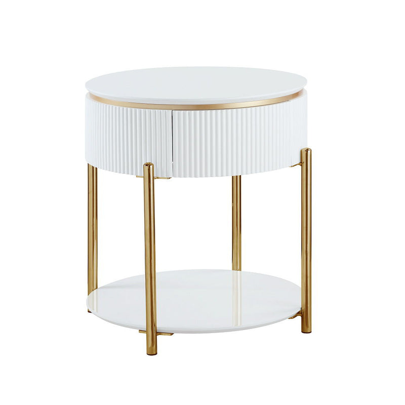 Daveigh - Table