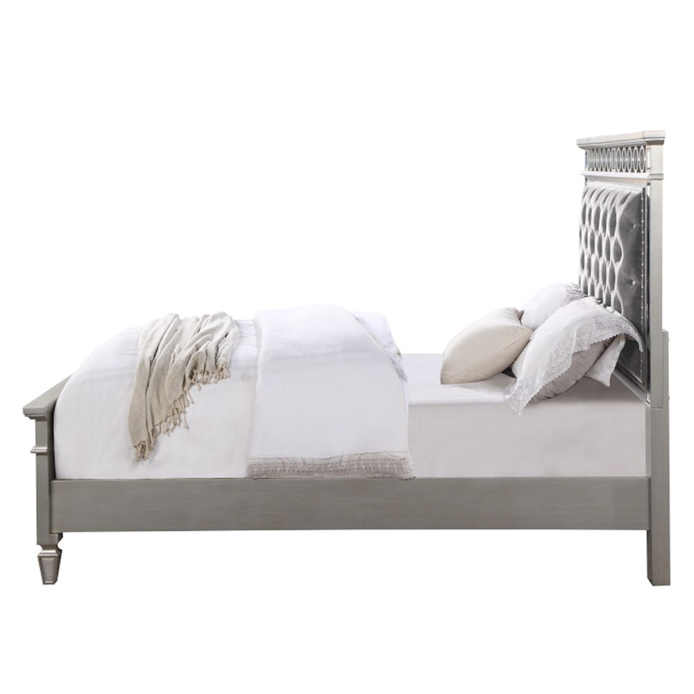 Varian - Bed