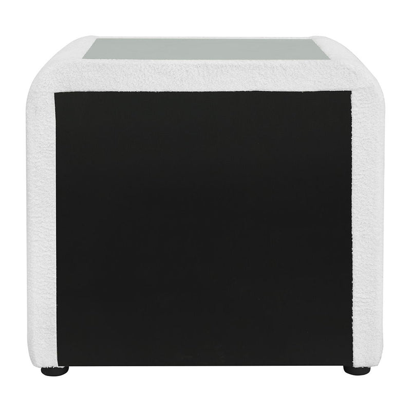 Shelyn - Nightstand
