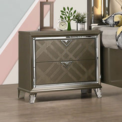 Skylar - Nightstand