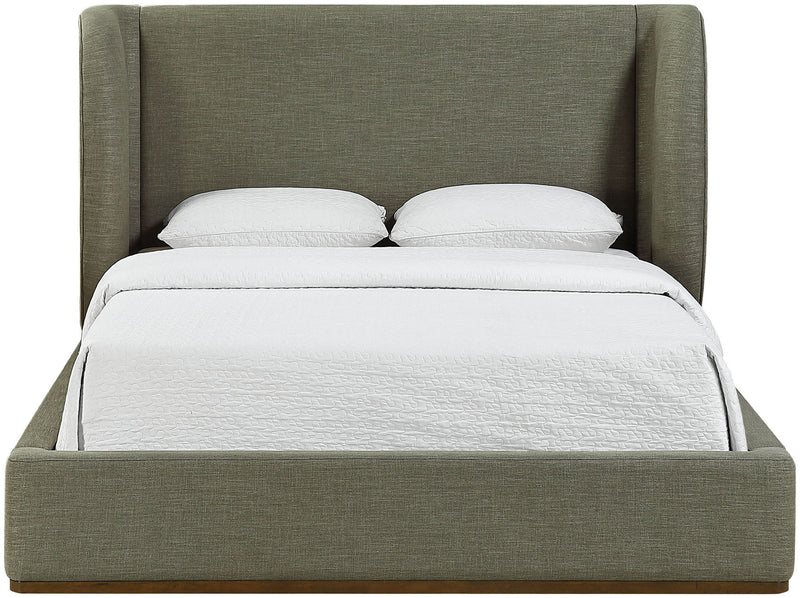 Aurin - Upholstered Bed