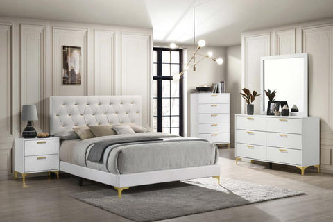 White / 4 Pc. Bed, Dresser, Mirror, Nightstand / Queen