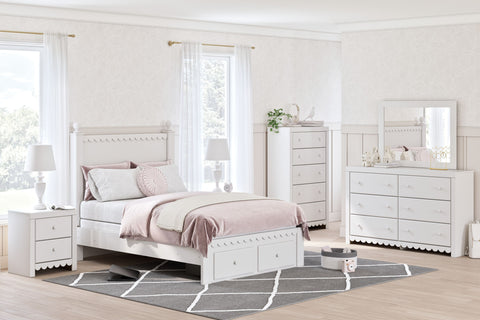 White / 6 Pc. Bed, Dresser, Mirror, Chest / Full