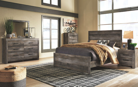 Gray / 5 Pc. - Dresser, Mirror, Panel Bed, Nightstand / Queen