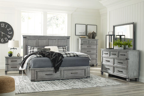 Gray / 6 Pc. Bedroom Set / Queen