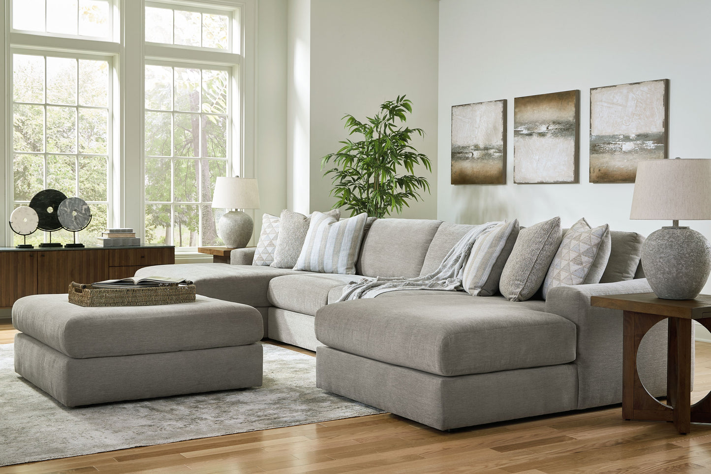 Avaliyah - Living Room Set