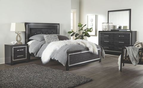 Black / 6 Pc. - Dresser, Mirror, Upholstered Panel Bed / King