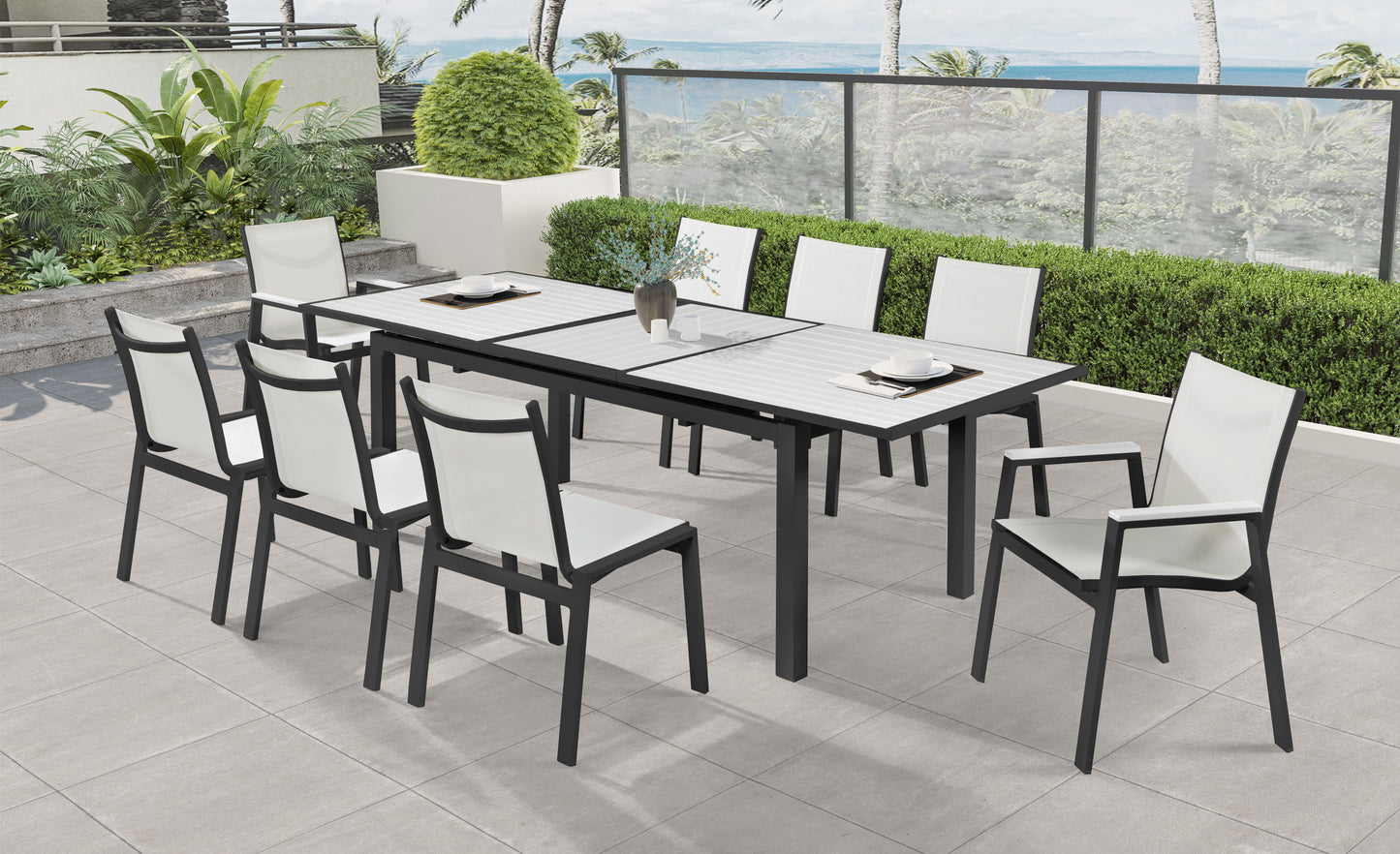 Nizuc - Outdoor Patio Extendable Dining Table