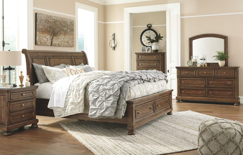 Light Brown / 7 Pc. - Dresser, Mirror, Chest, Sleigh Bed, Nightstand / Queen