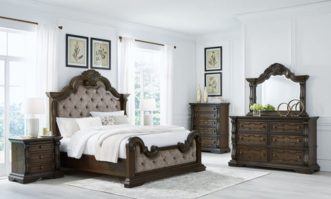 Dark Brown / 6 Pc. Bed, Dresser, Mirror, Chest / California King