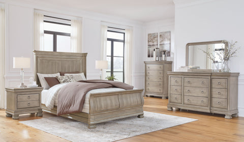 Dark Gray / 5 Pc. Bed, Dresser, Mirror, Chest / King