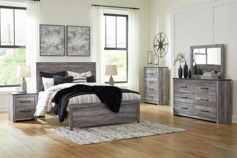 Dark Gray / 5 Pc. Dresser, Mirror, Chest, Bed / Queen