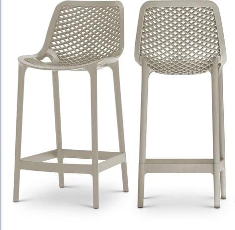 Beige / 4 Pc. Stools