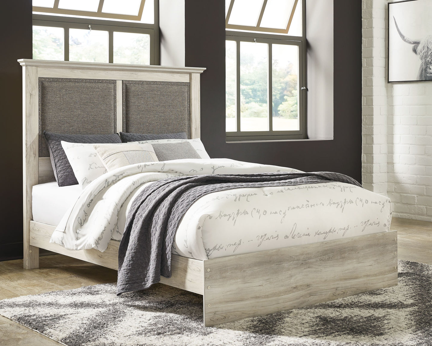 Cambeck - Upholstered Panel Bed