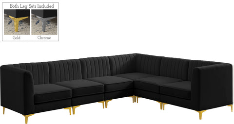 Black / 6 Pc. Sectional